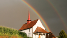 St Aper Regenbogen