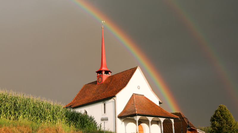 St Aper Regenbogen